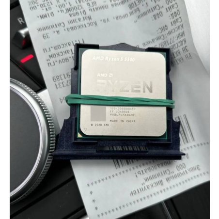 Процессор AMD Ryzen 3 3200G Soc-AM4 3.6GHz OEM
