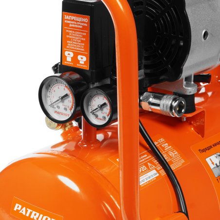 Компрессор Patriot поршневой безмасляный WO 24-220, 200 л/мин, 8 бар, 1250 Вт, 24 л, быстросъемный 1/4"