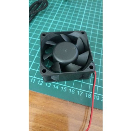 Вентилятор для корпуса Rexant RX 6025MS 12VDC черный, 60 мм, 3500 об/мин, 25 дБ, 2 pin