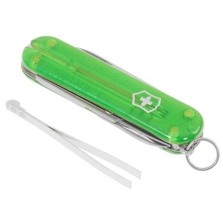 Нож перочинный Victorinox Classic Green Tea (0.6223.T41G) 58мм 7 функций карт.коробка