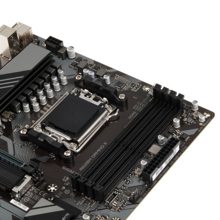 Материнская плата Gigabyte A620M GAMING X, Micro-ATX, AM5, AMD A620, 4xDDR5, 4xSATA, 1xM.2, 1xPCI-E 4.0 x16, 1xPCI-E x1, 1xHDMI, 1xDP, 1x 1Gb LAN, 1xUSB 3.2 Gen 2, 2xUSB 2.0, 2xUSB 3.2 Gen 1, 3x3.5мм, 7.1, ATX