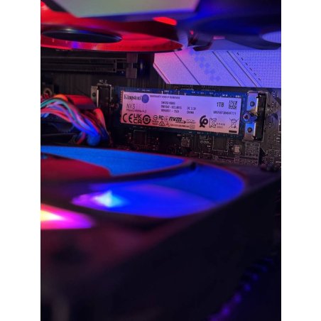 Накопитель SSD Kingston NV3, 2000Gb, M.2 2280, PCIe 4.0 x4, NVMe, R/W 6000/5000