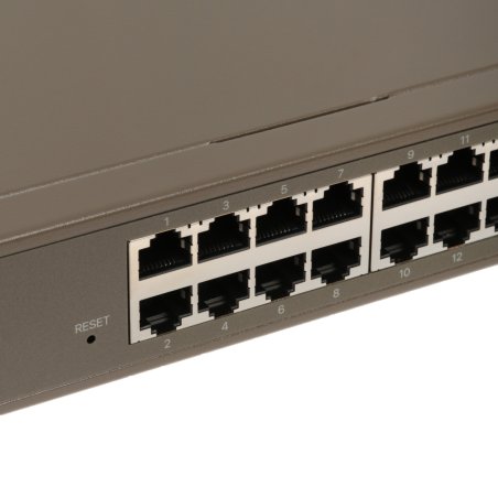 Коммутатор управляемый IP-COM G3326P-24-410W, настенный, настольный, 1000 Мбит/сек, 24 port, SFPx