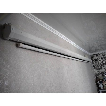 Экран Cactus 124.5x221см Motoscreen CS-PSM-124x221 16:9 настенно-потолочный рулонный белый (моторизованный привод)