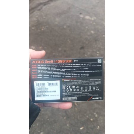 Накопитель SSD Gigabyte AORUS Gen5 14000 AG514K1Tb, 1Tb M.2 2280 PCI-Express 5.0x4, NVMe 2.0, 3D TLC NAND, Phison PS5026-E26, TbW 700