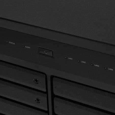 Сетевое хранилище Synology QC2.2GHz CPU/4Gb(up to 32Gb)/RAID 0,1,5,6,10/up to 12 SATA SSD/HDD (3.5" or 2.5") (up to 24 with 1xDX1222), 2xUSB3.0, 4xGbE(+1Expslot),iSCSI, 2xIPcam(upto40)/1xPS/3YW'