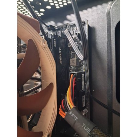 Оперативная память Kingston Fury Beast, DDR4, 16Gb (1x16Gb), 3200MHz, CL16, DIMM, с радиатором, черный