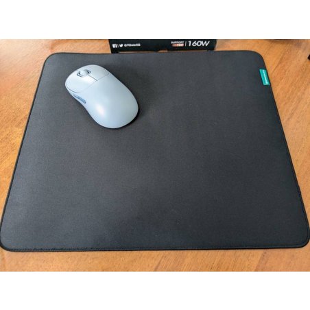 Коврик для мышки Raskat черный XS (300x250, резина/ткань, прошитый край)