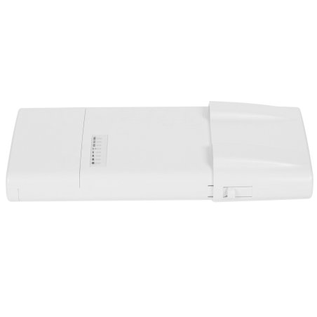 Точка доступа MikroTik RB912UAG-5HPnD-OUT BaseBox 5 (RouterBOARD 912UAG with 600Mhz Atheros CPU, 64MB RAM, 1xGigabit LAN, USB, miniPCIe, built-in 5Ghz 802.11a/n 2x2 two chain wireless with two RP-SMA connectors, Ro