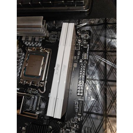 Оперативная память XPG Lancer, DDR5, 32Gb (2x16Gb), 6000MHz, CL30, DIMM, с радиаторами, белый