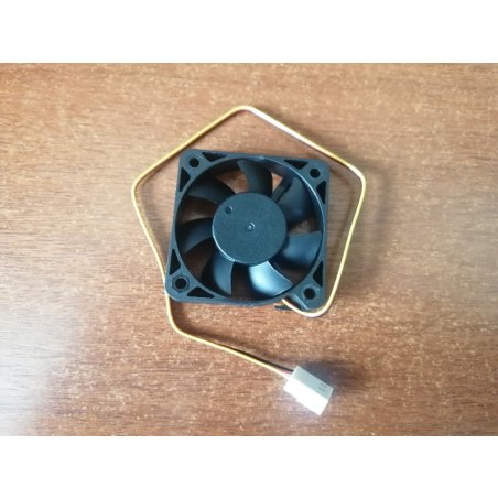 Вентилятор для корпуса Gembird D50SM-12AS черный, 50 мм, 4500 об/мин, 24 дБ, 3 pin