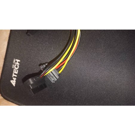 Кабель Gembird/CablexpertКабель питания SATA, 15см, 15pin (M)/2x15pin(F) на 2 SATA устройства, угловой разъем (CC-SATAM2F-02)