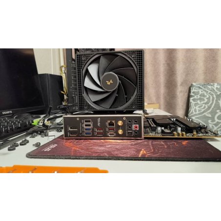 Кулер для процессора DEEPCOOL ASSASSIN IV VC VISION черный, 120 мм, алюминий/медь, 1800 об/мин, 29.3 дБ, 4 pin, 300 Вт, 172 мм