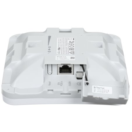 Уличная точка доступа Mikrotik Wi-Fi 6 2.4/5 AP 802.11a/n/ac/ax 2Gbit eth 9W 802.3af/at POE
