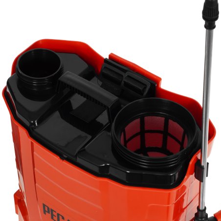 Опрыскиватель Ресанта SP-12СК аккум. ранц. 12л красный/черный (70/13/40)