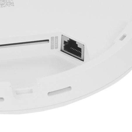 Точка доступа Wi-Fi Ubiquiti niFi 7 AP Pro Max Точка доступа 2,4+5+6 ГГц, Wi-Fi 7, 4х4 MIMO, PoE+, 1х 2,5G RJ45