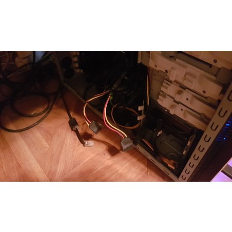 Кабель питания SATA Cablexpert CC-SATAM2F-01, 15pin (M)/2x15pin(F), на 2 SATA устр, 15 см