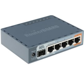 Неуправляемый коммутатор D-Link DGS-1005D/R1A с 5 портами 10/100/1000Base-T